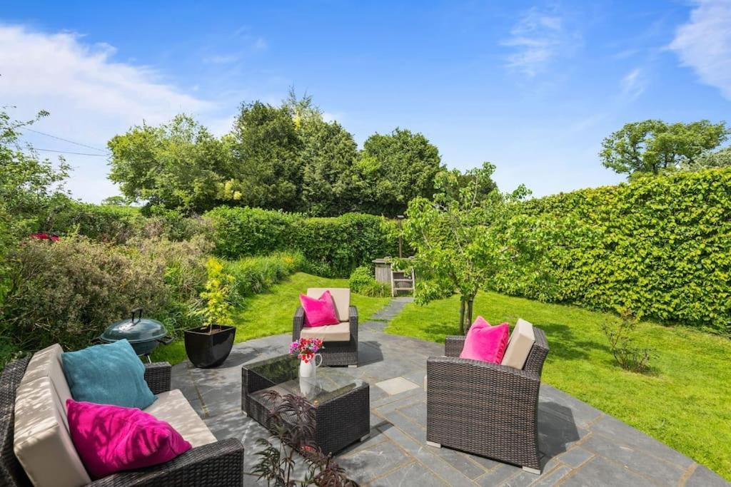Luxury Self-Contained Cottage For Two With Hot Tub Staverton  Exterior foto
